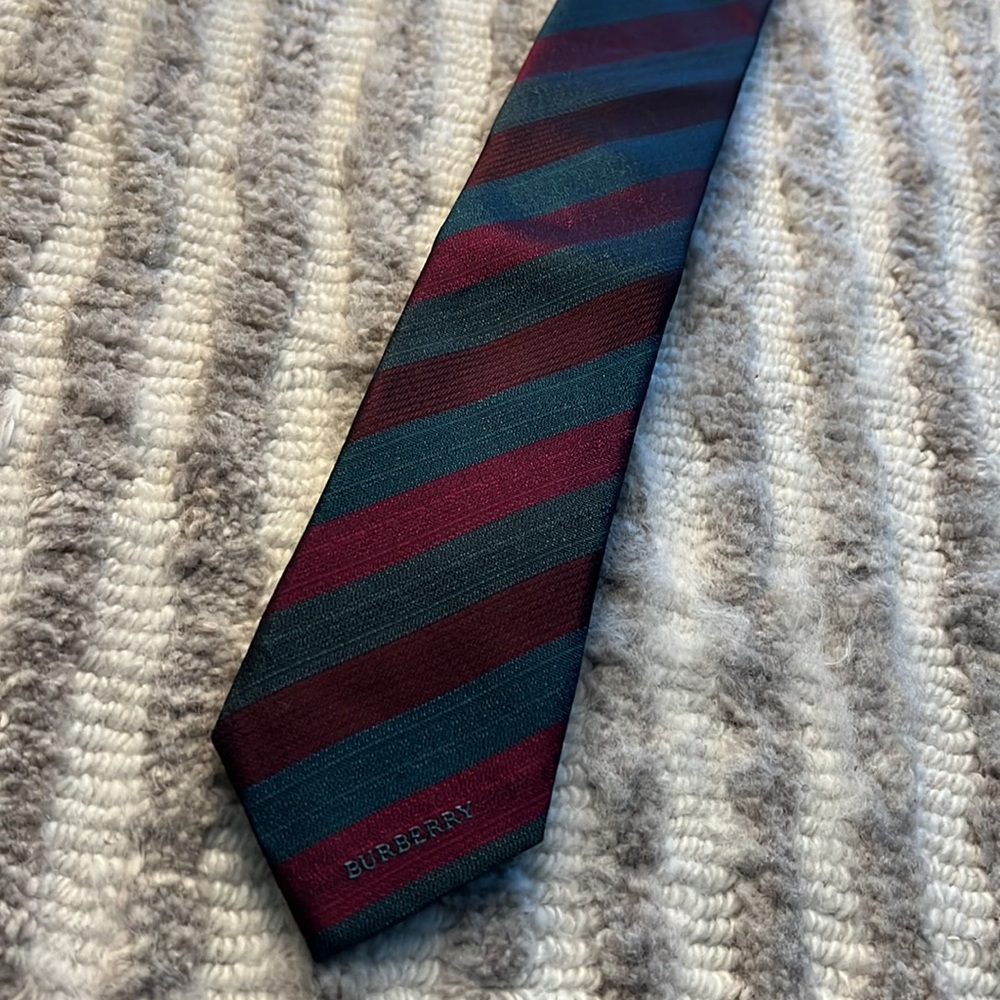 Diagonal Stripe Tie